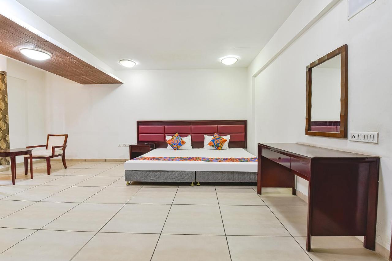 Fabhotel Gl Residency - Satellite Ahmedabad Exterior foto